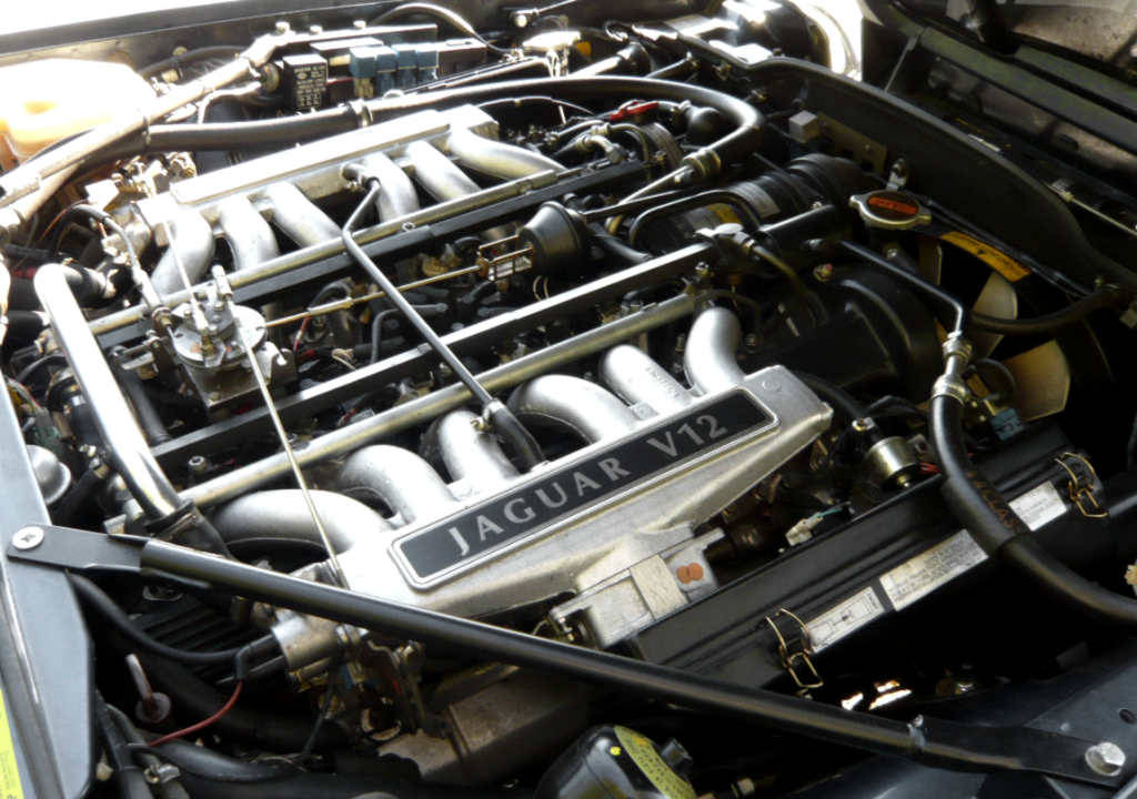 Lister • Cars Simplified