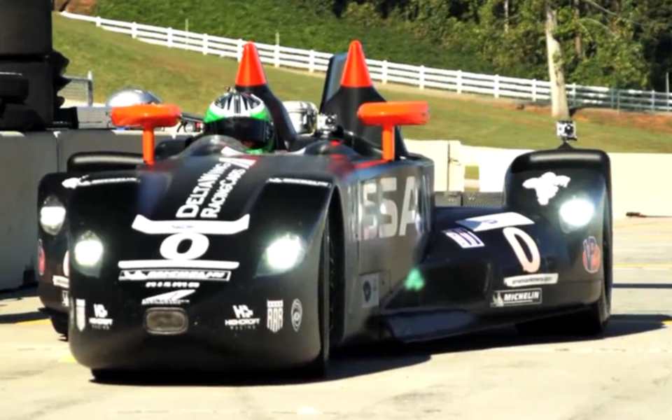 The Nissan DeltaWing on a test run.